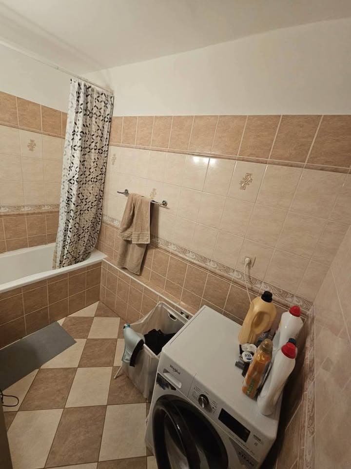 Thumbnail 4 for Samostatný neprůchozí pokoj